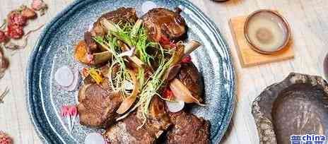 普洱茶香烤牛肉：一款融合传统与现代口感的美味佳肴