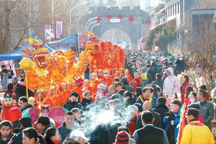 三地大集红火 年味儿扑面而来