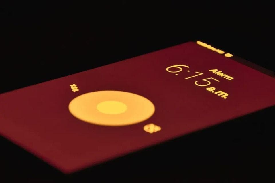 闹钟响了不要立刻起床：这是科学家给出的建议