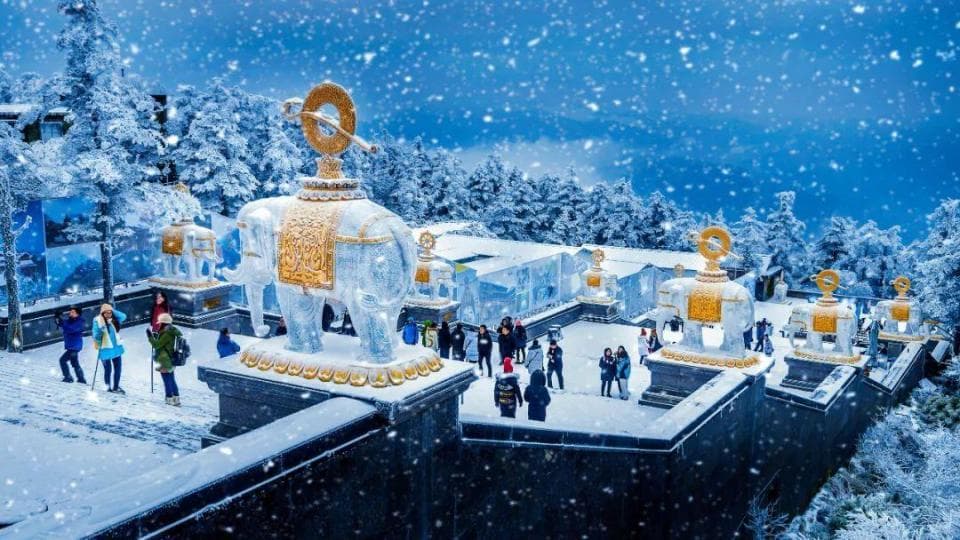 赏雪、逛耍、吃美食……冬天的峨眉有多好玩？看这篇就够了！