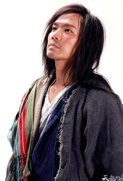 天龙八部乔峰扮演者比拼：钟汉良版乔峰为何引发争议？