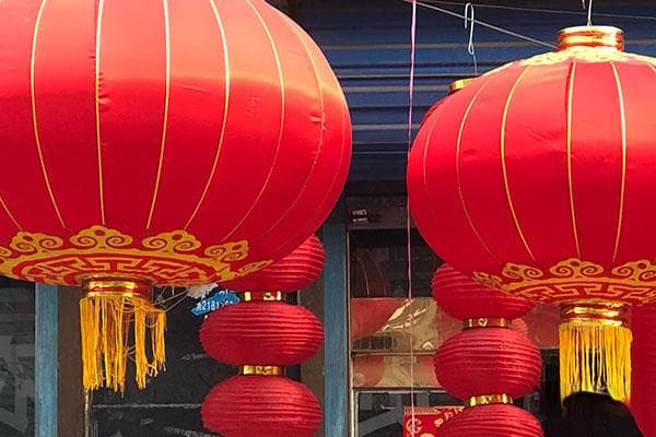 春节给长辈拜年磕几个头