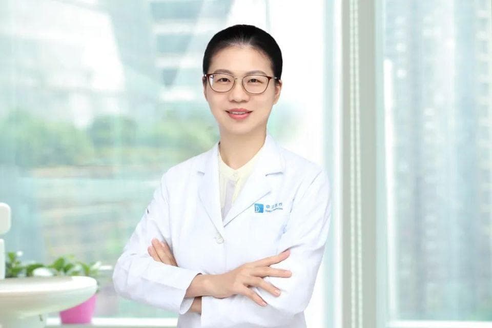 一觉醒来眼睛肿了，不是“上火”还能是什么？