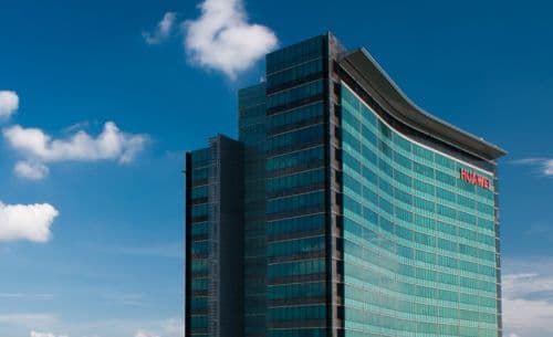 从余承东"示弱"比亚迪，看华为的战略理性与战略纪律