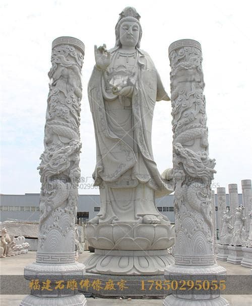 石雕观音菩萨像为什么露出双脚？