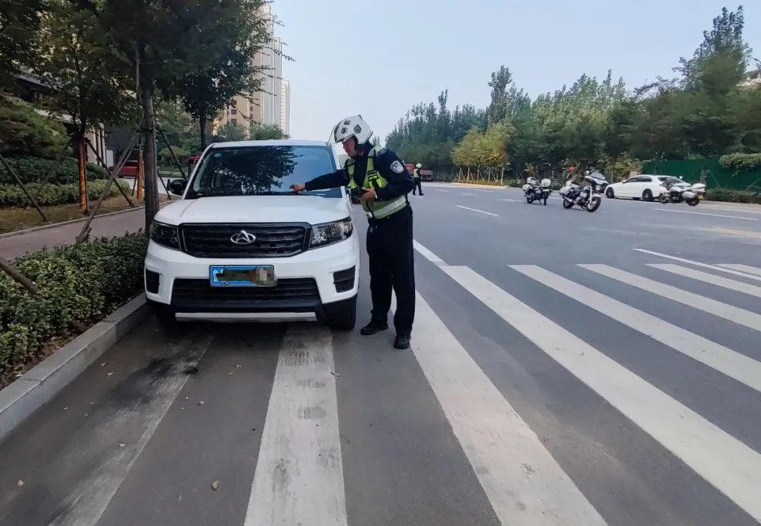 滕州：教你怎么停车不被罚款