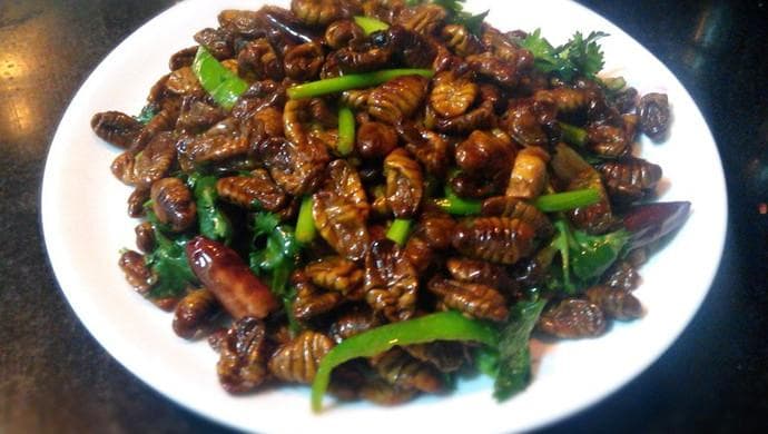 经典菜谱：辣炒蚕蛹