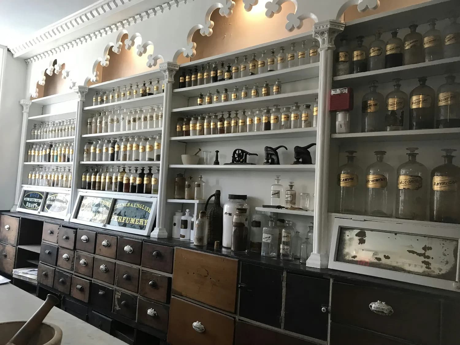 中药美白淡斑有科学依据，但需专业指导和耐心使用