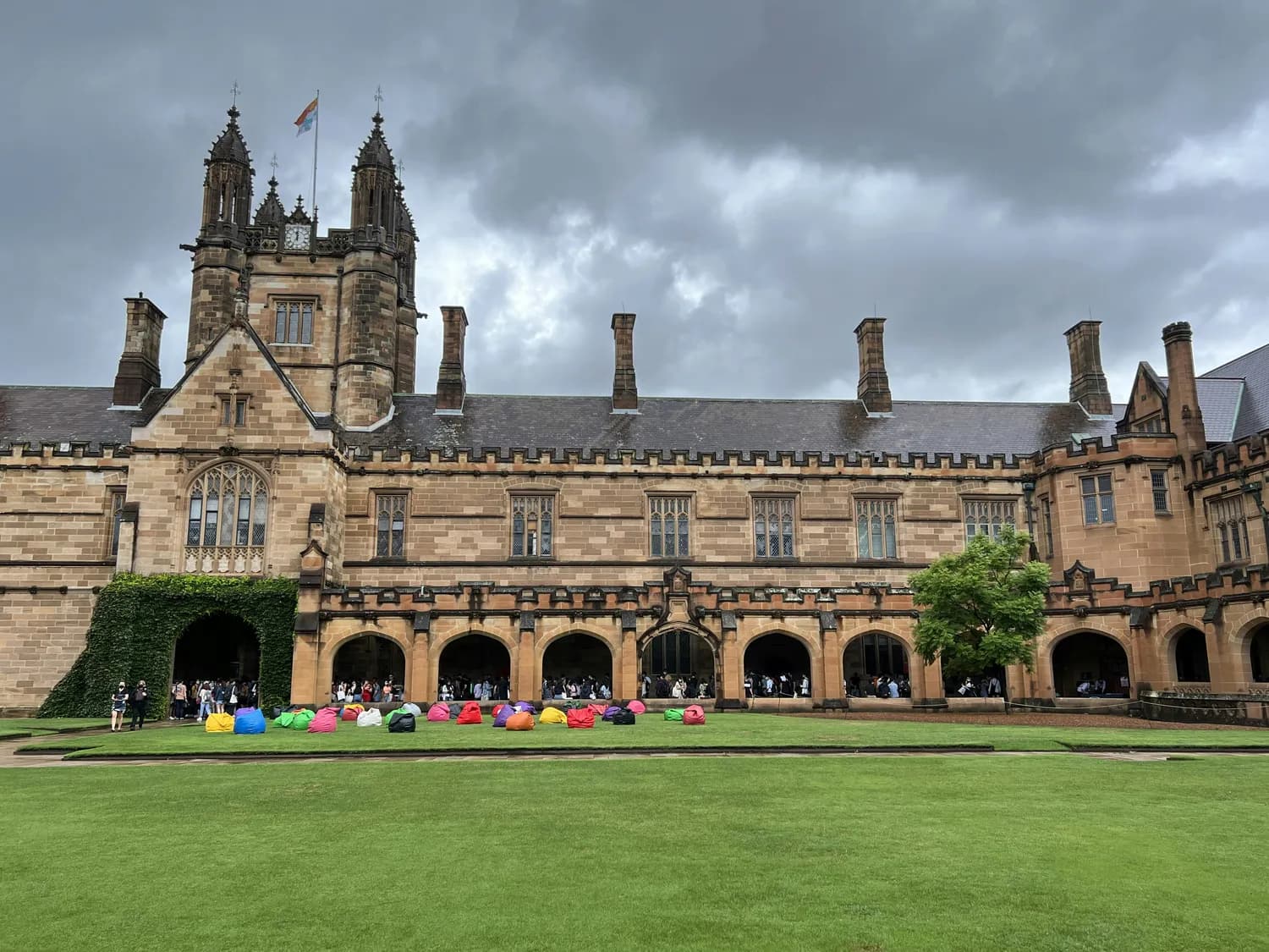 悉尼大学有条件录取攻略：别错过这些关键日期！