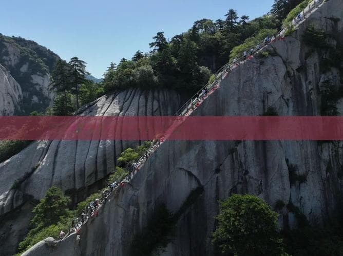 海南与之间的旅行全指南：交通方式、旅游景点及实用建议
