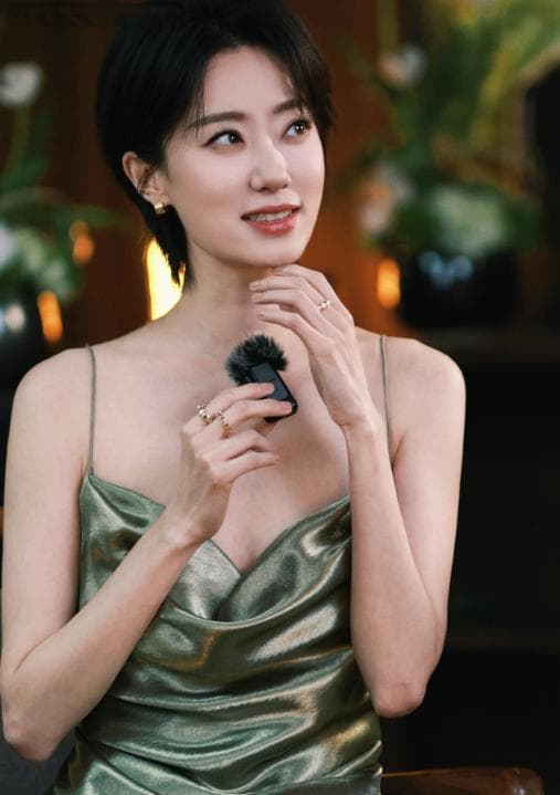 遇见贾玲后，她成了85后首位百亿票房女王