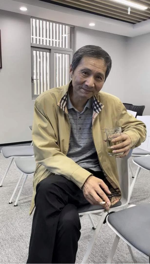 上海爷叔因股市预测走红，曾准确预判多只个股走势