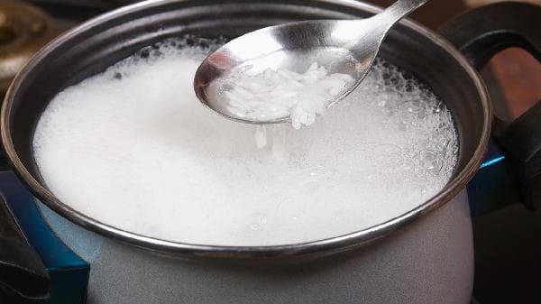 体重早上准还是晚上准？专家解析称重最佳时间