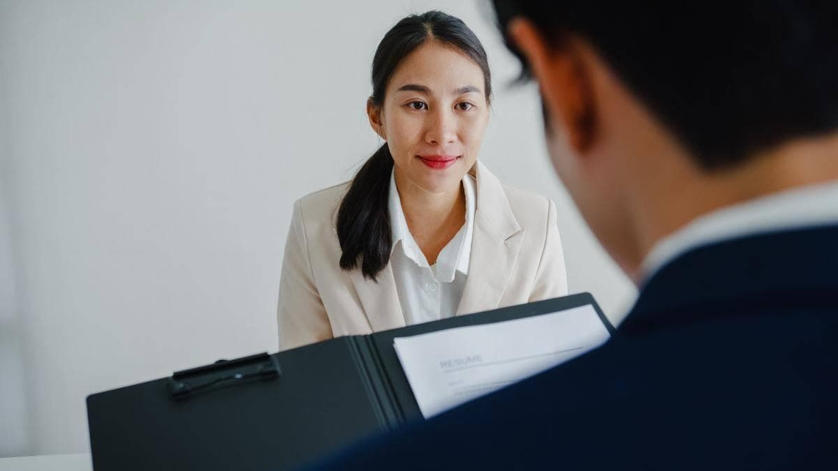 面试官亲口告诉你：线上vs线下面试，哪个更容易拿offer？