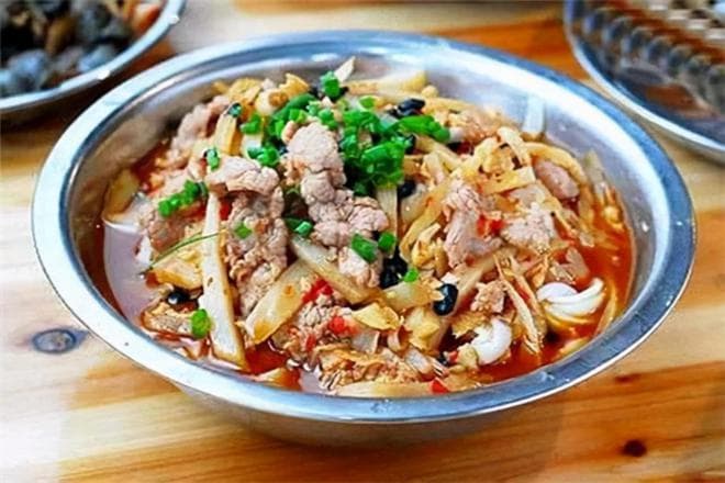 李克勤吃过的南宁特色小吃，一碗31元，老板超级拽，还不能催单