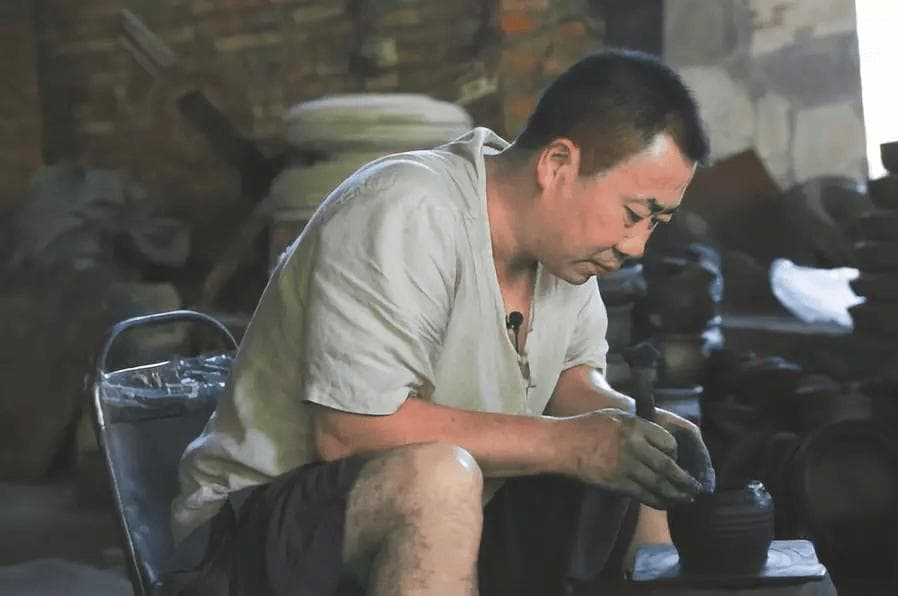 国家级非遗：荥经砂器烧制技艺