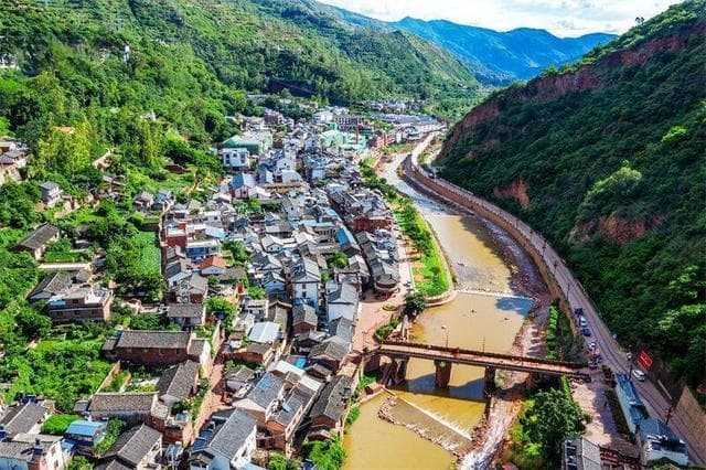 入选云南十大入境游目的地，禄丰黑井古镇这样玩