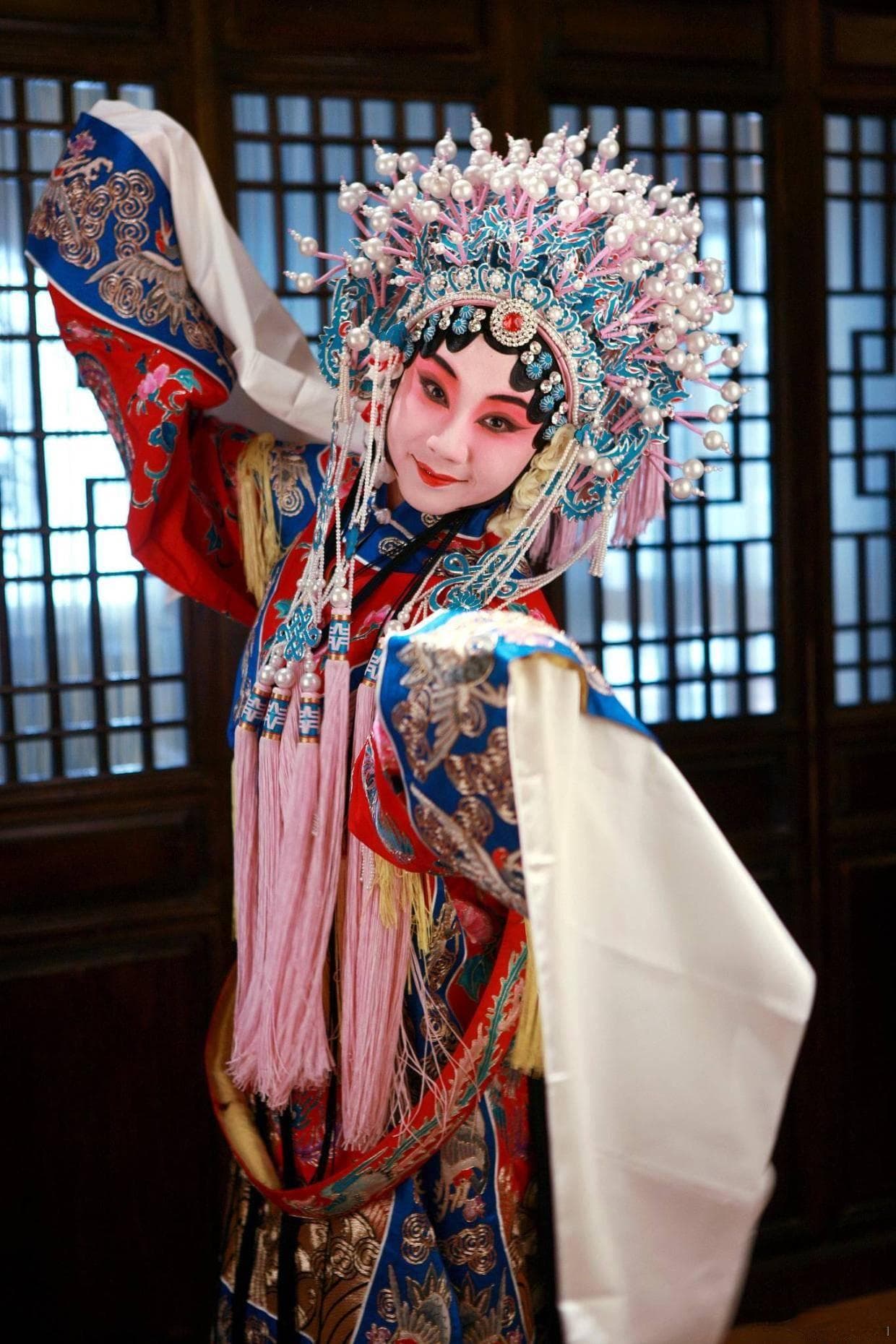 传统戏曲中，花旦与青衣的角色区别在哪里？