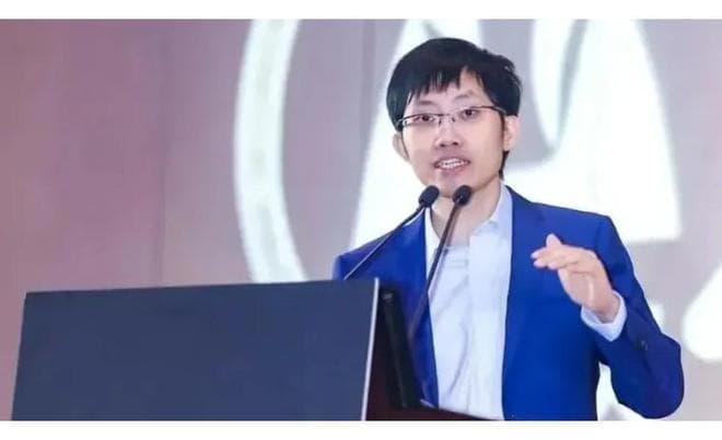 DeepSeek创始人梁文锋的招人标准，给了中国家长当头一棒
