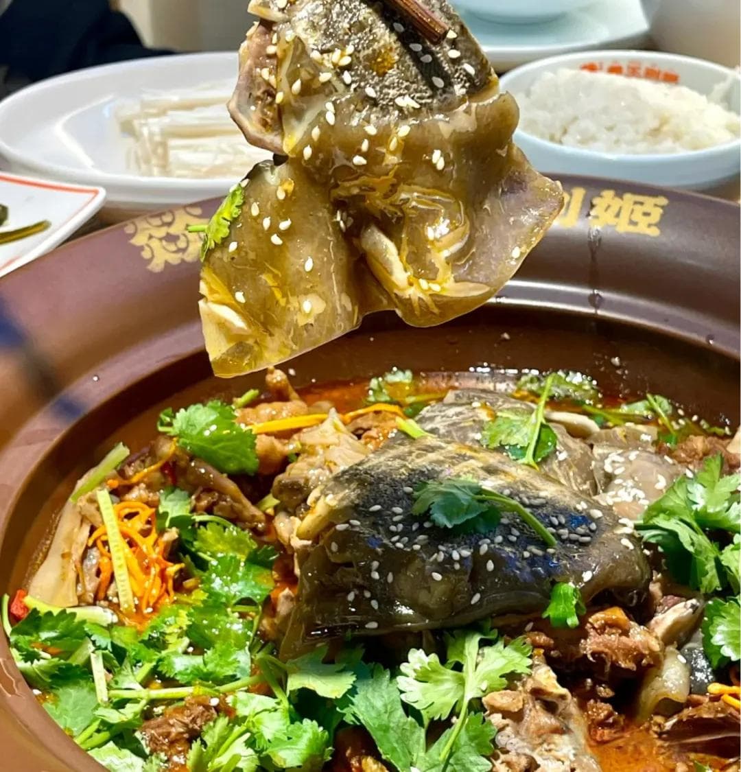 徐州美食全攻略：从传统名菜到夜市烧烤