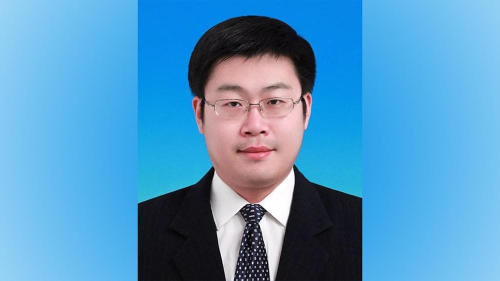 “准90后”“90后”走上县区主官岗位：多从名校选调或引进