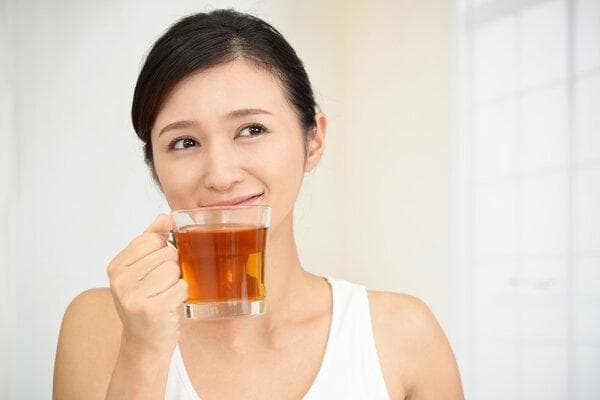 健脾胃茶饮指南：茯苓、山楂等5种中药的功效与禁忌