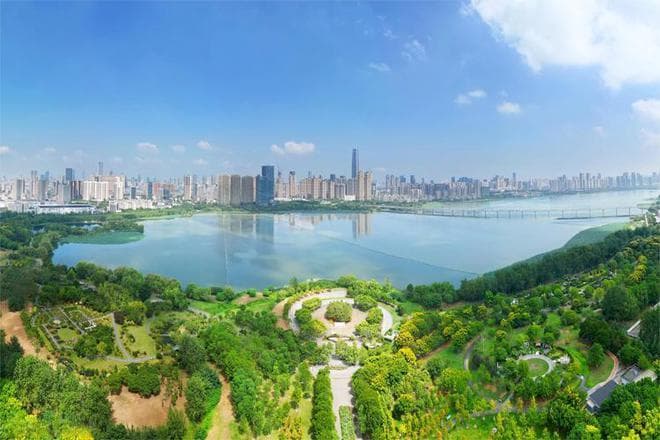 武汉魅力四溢，探访这座江城的绝美风景与历史文化印记