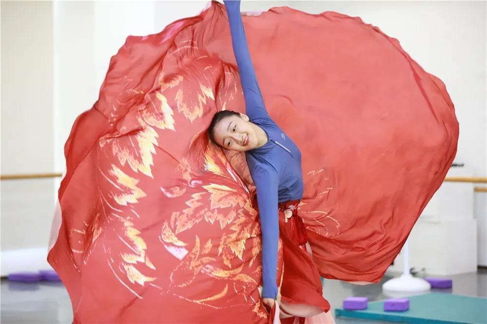 藏舞的起源和发展历史