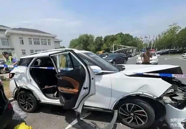 AEB技术能防误操作碰撞吗？——典型事故分析