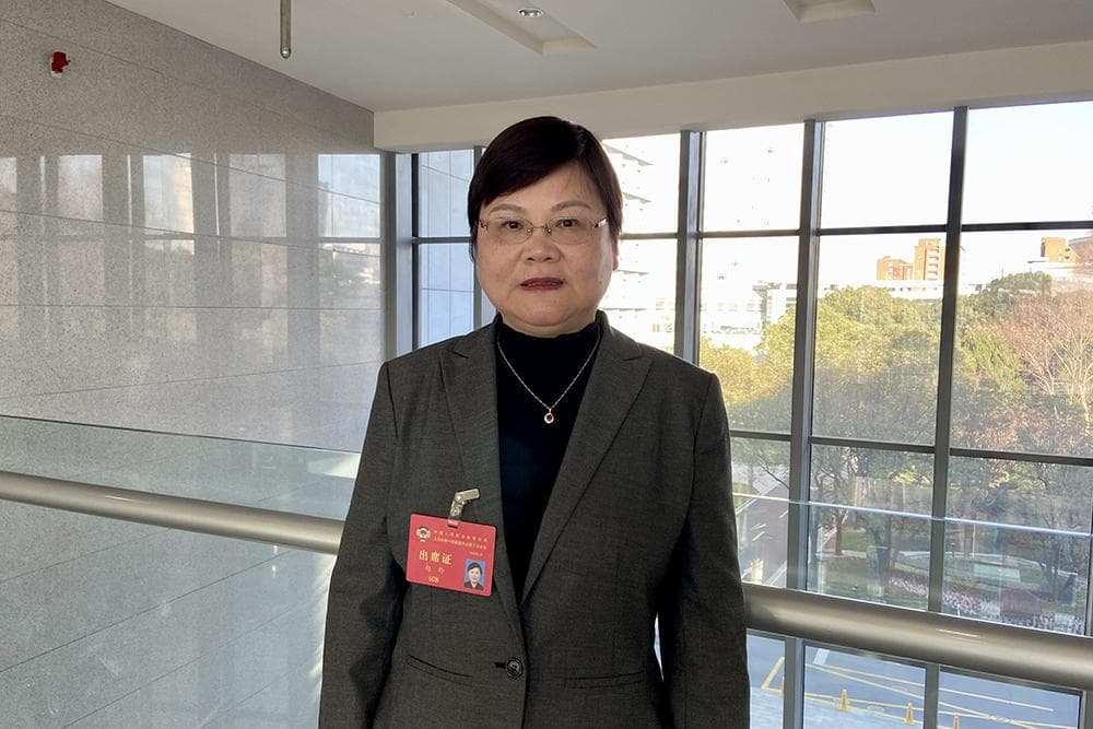 部分高校研究生宿舍短缺，委员建议统筹回购社会闲置用房