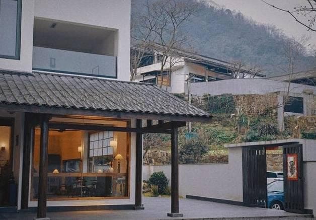 峨眉山深度游：解锁佛教圣地的神秘与美丽