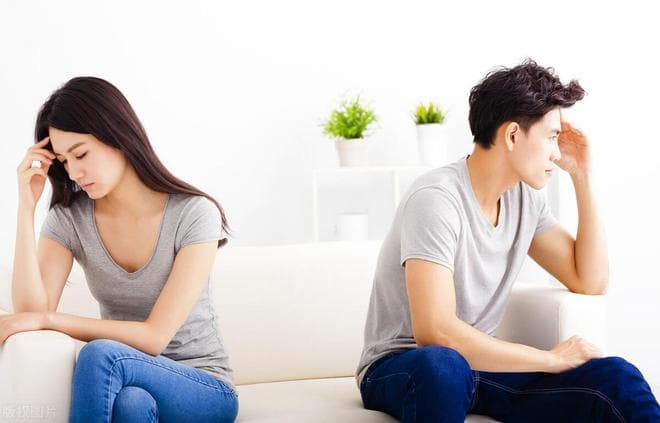 再婚家庭的挑战：从潜意识到孩子关系的复杂性
