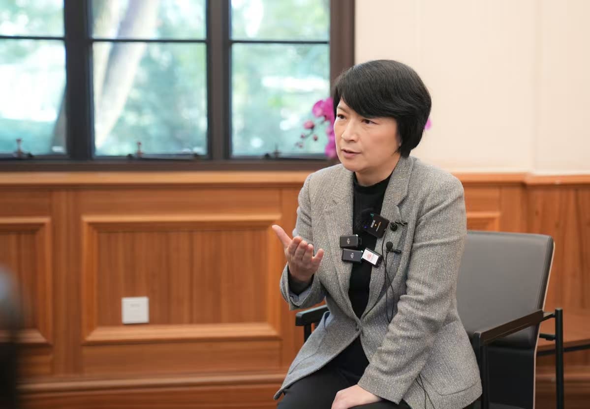 AI赋能教育：华东师范大学的探索与实践