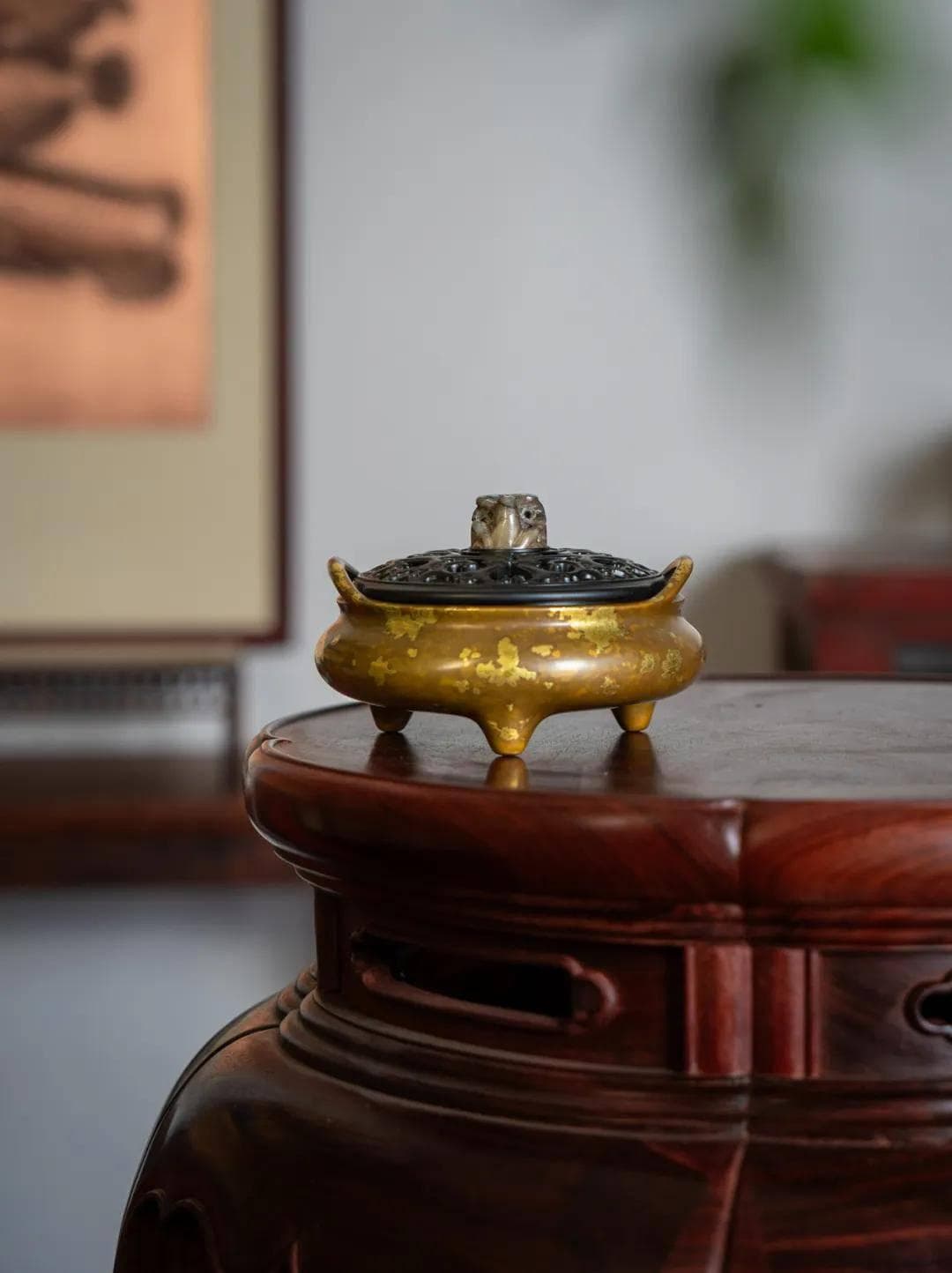 老铜香炉制作工艺如何鉴别？经典器型宣德炉后继有人吗？