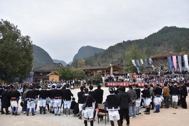 荔波瑶山古寨人气满满，年味“沸腾”！