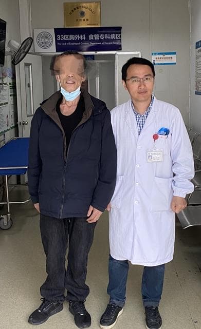 单孔胸腔镜手术新突破：苏大附一院成功完成复杂肺癌手术