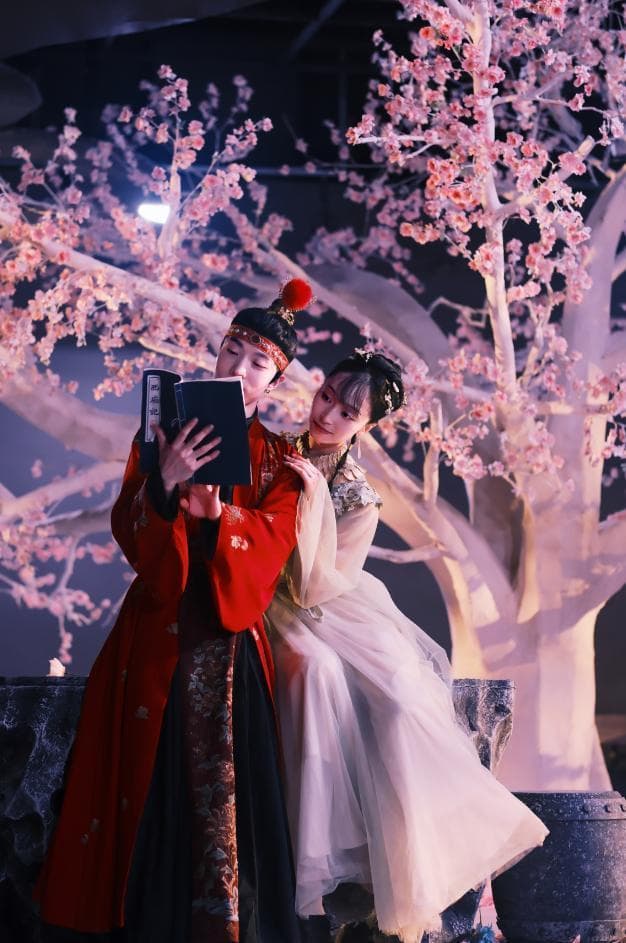 在“文学之都”触摸经典IP——看《大梦·红楼》，与曹雪芹共同“造梦”