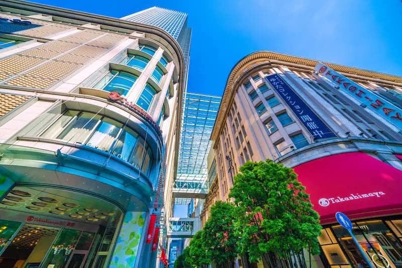 日本购物攻略：必逛商店、打折购物季、退税及购物平台推荐