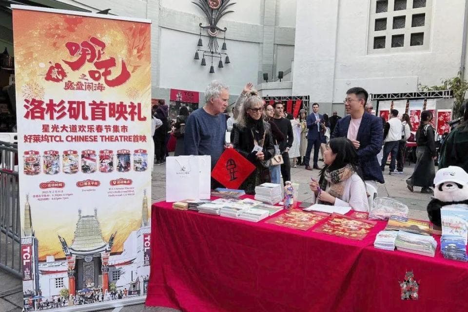 《哪吒2》出海对打《美国队长4》，能否超越《卧虎藏龙》票房神话？