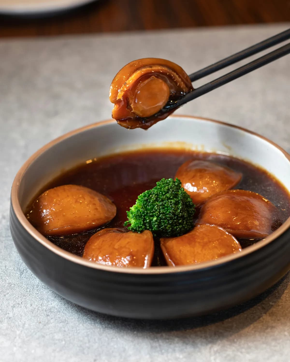 东坡肉：红烧肉界的顶流传奇