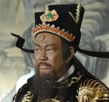 探秘历史人物包拯的家庭生活：妻子的身份与婚姻的轨迹
