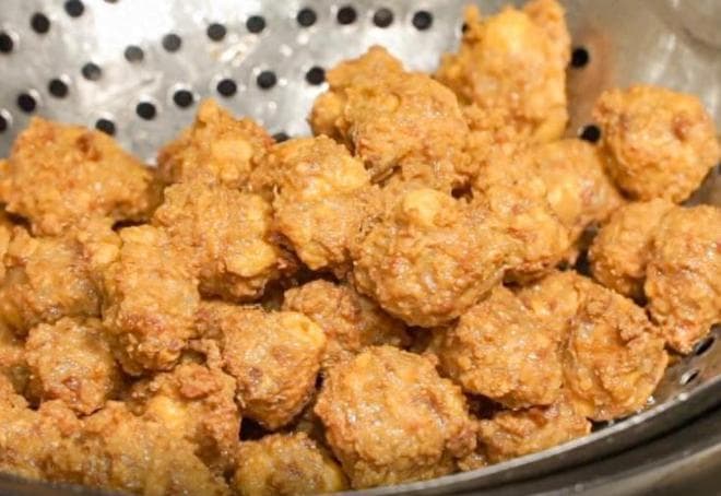 炸肉丸实战教学：揭秘美味出锅的秘诀