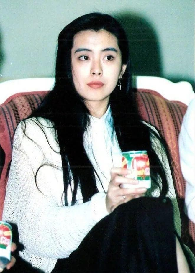 58岁王祖贤，突传消息！