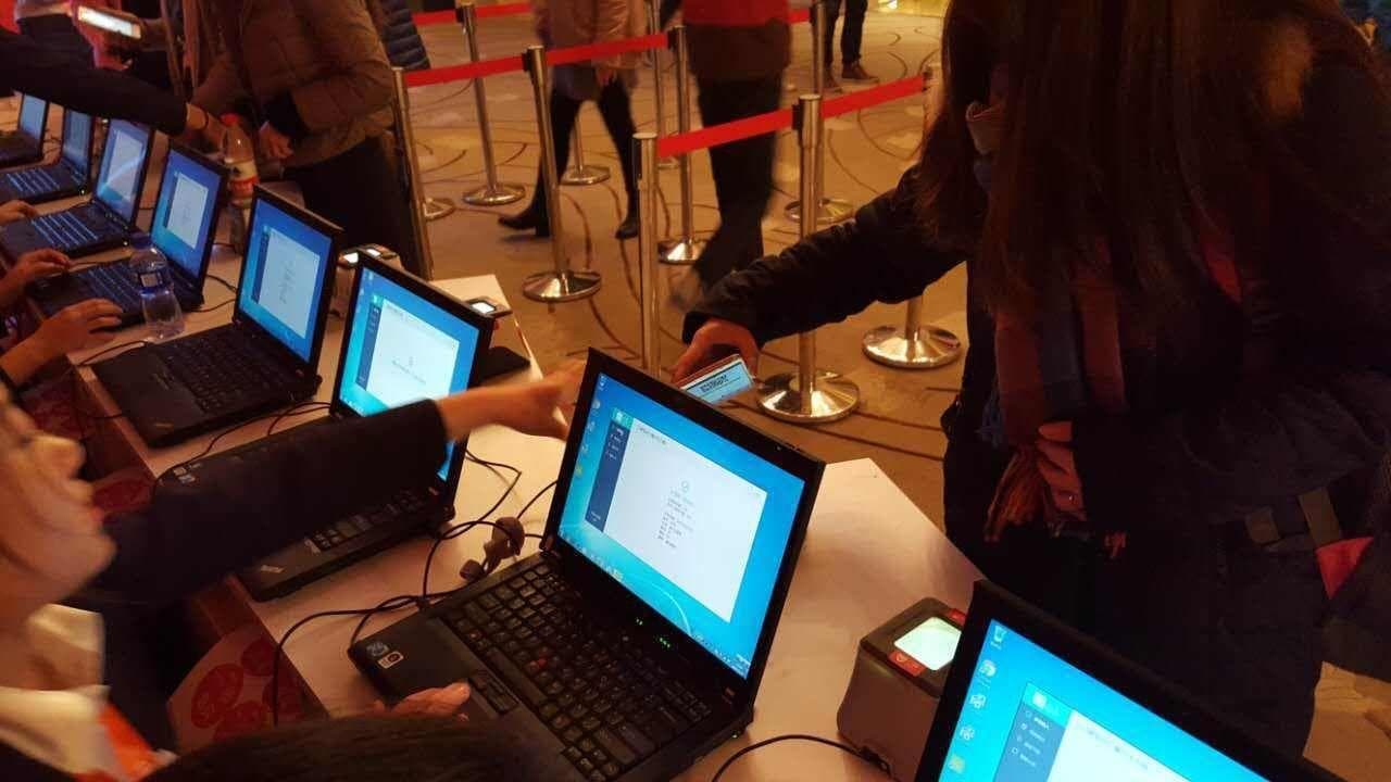 优化座位选择：提升会议效率的秘诀