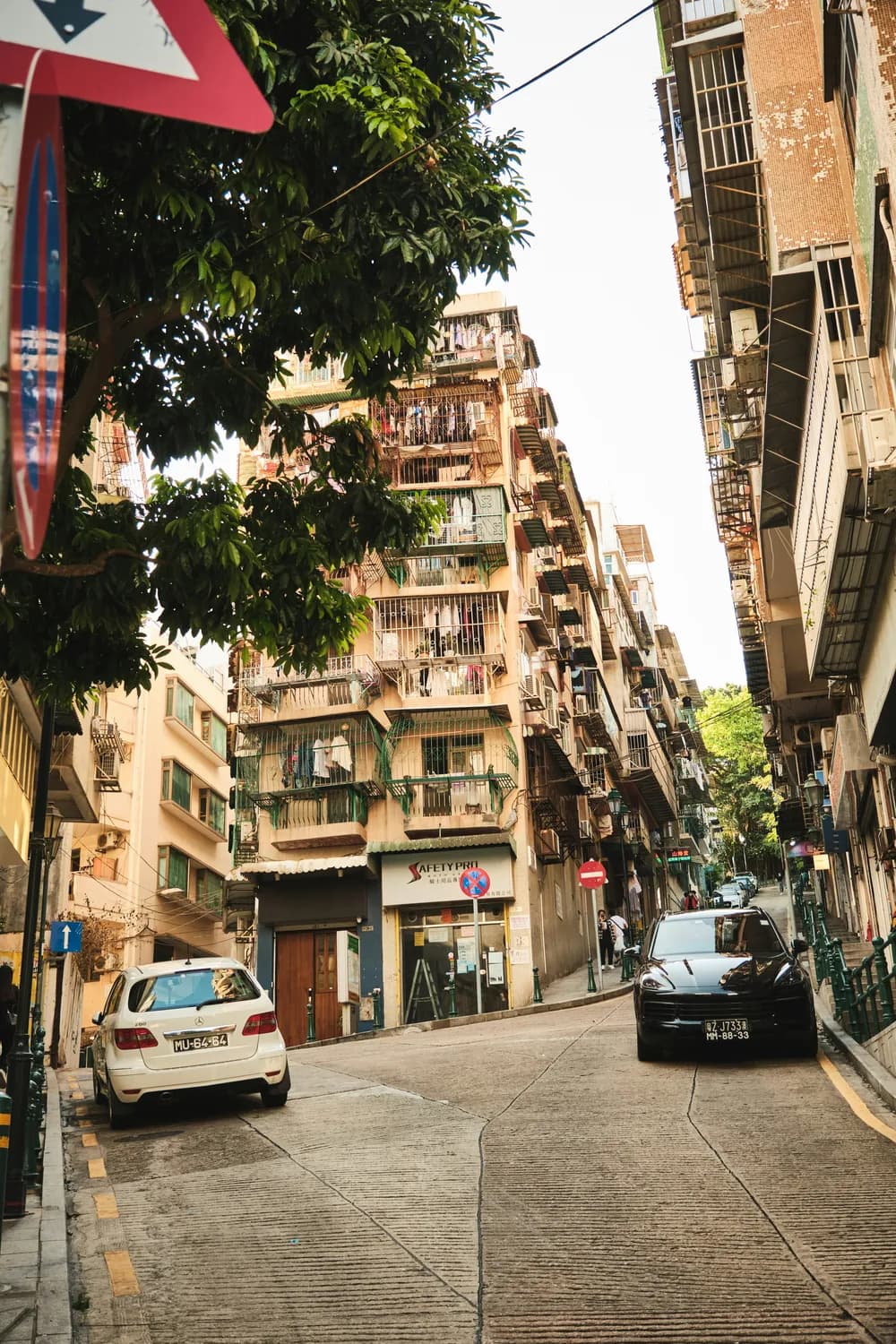 重庆十八梯：老街区的网红新生