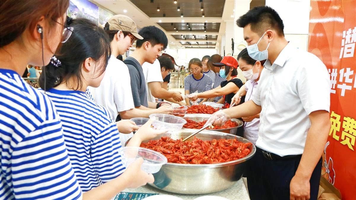 “潜江龙虾”有了官方标准 体重达到六钱才正宗