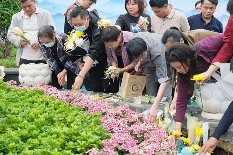 花坛葬的特点和优势