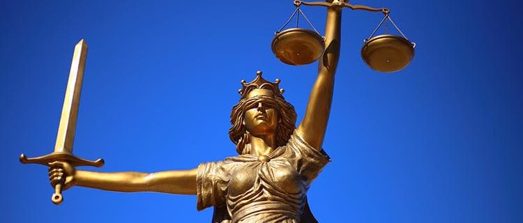 离婚协议中关于子女姓氏变更的心理影响分析