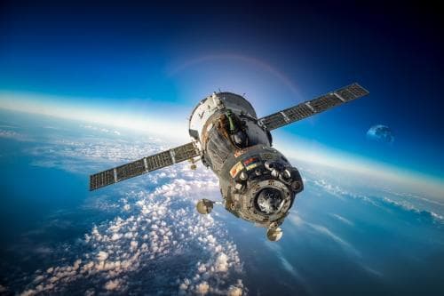 深度剖析射频放大器：类型、特性、应用及选择攻略