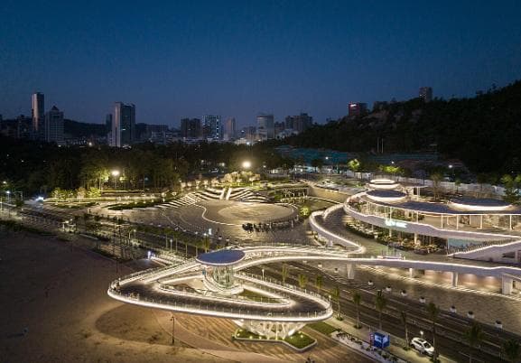 珠海十大夜景打卡地：从海滨沙滩到世界最长跨海大桥